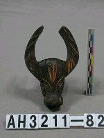 藏品(牛頭像)的圖片